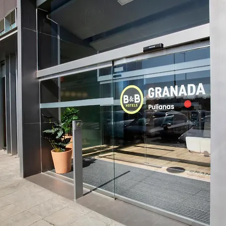 Granada Отель *