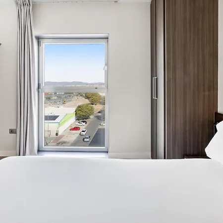 ホテル Granada