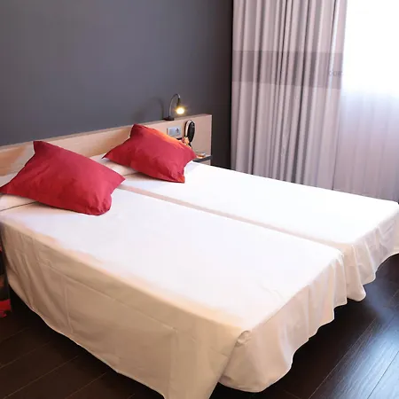 Ξενοδοχείο Granada *
