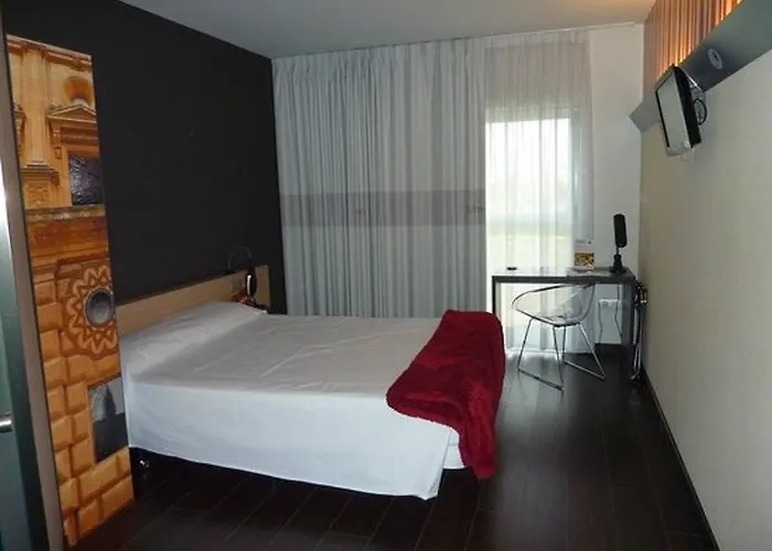 Hotell Granada Pulianas